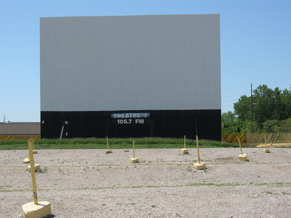Ford-Wyoming 6-9 Theatre - A Last Look Around May 19 2010 (newer photo)